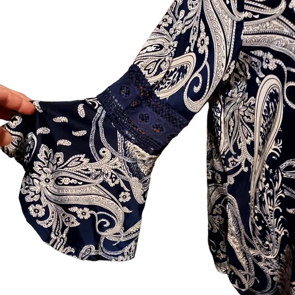 Cato 2xl Top Blouse Long Sleeve Bell Floral Western White Crochet Lightw… - Picture 3 of 5